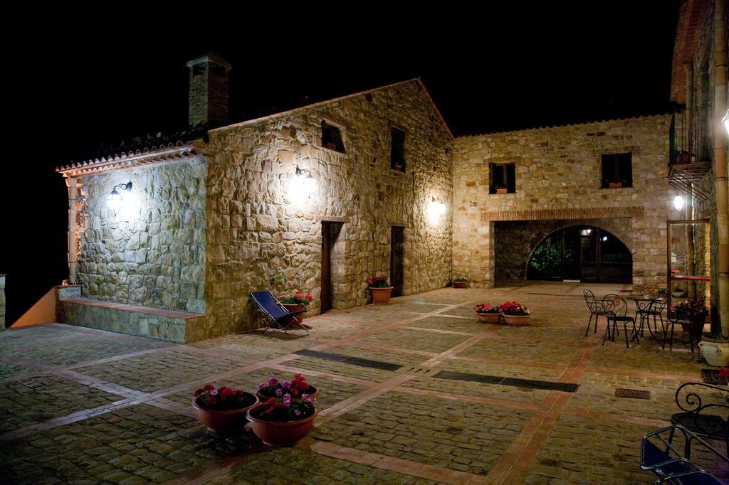 Masseria Rocca Di Gonato Castelbuono  Buitenkant foto